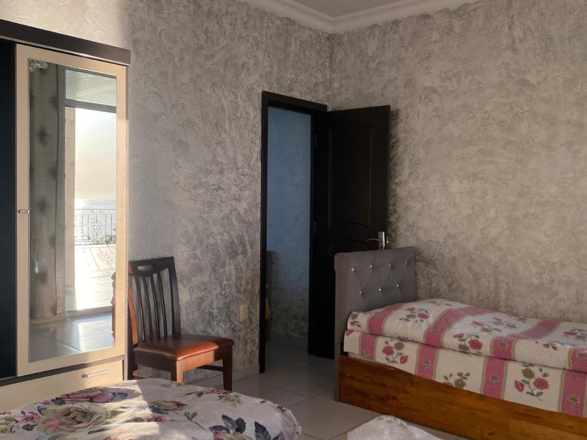 Merab House บาทูมิ ภายนอก รูปภาพ